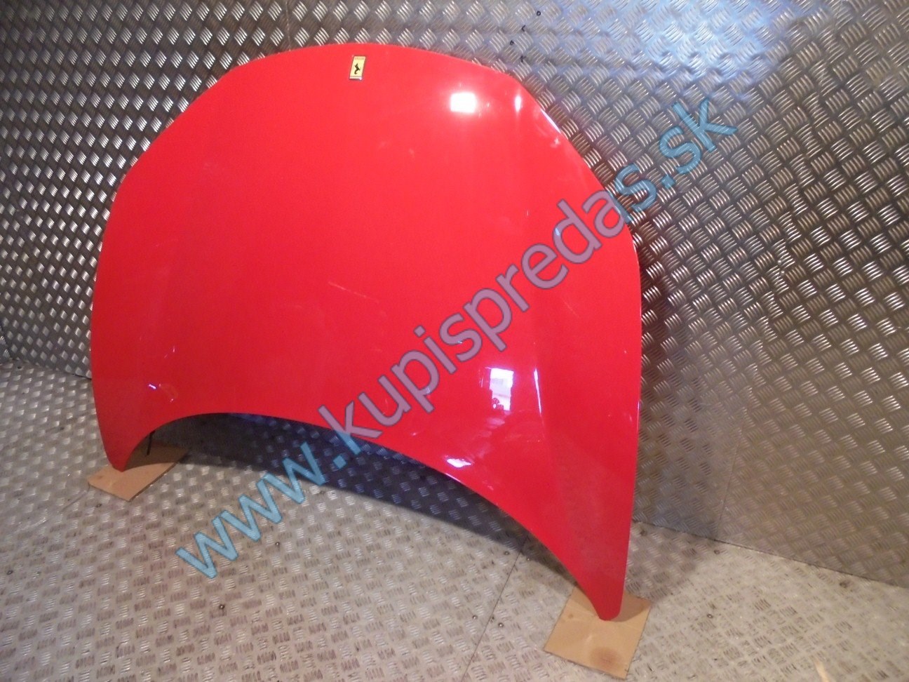Predná kapota FERRARI ITALIA 458